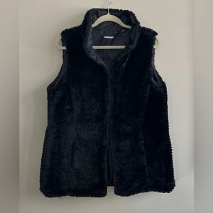 White House Black Market Chevron Textured faux black fur vest size large